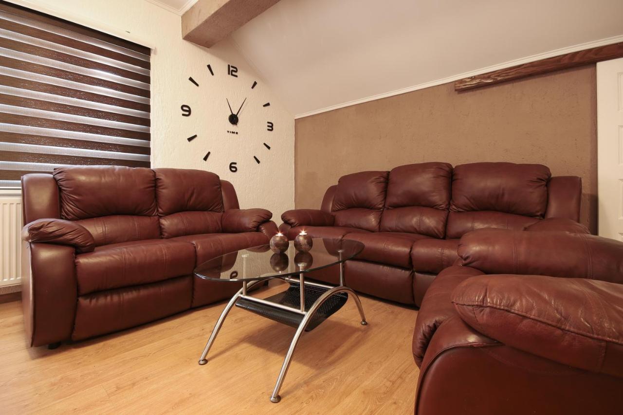 Apartments Sweet Home Оточац Экстерьер фото