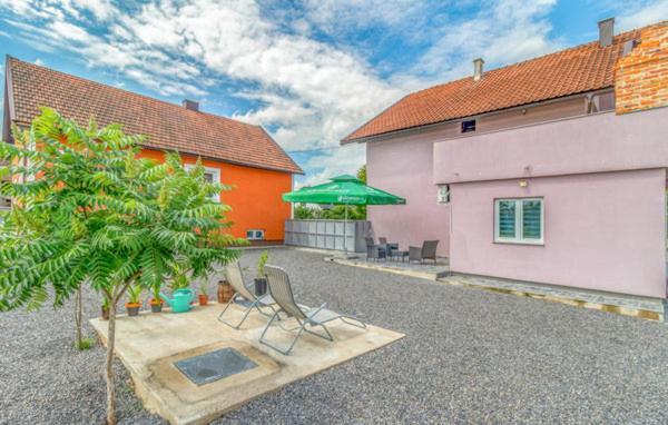 Apartments Sweet Home Оточац Экстерьер фото
